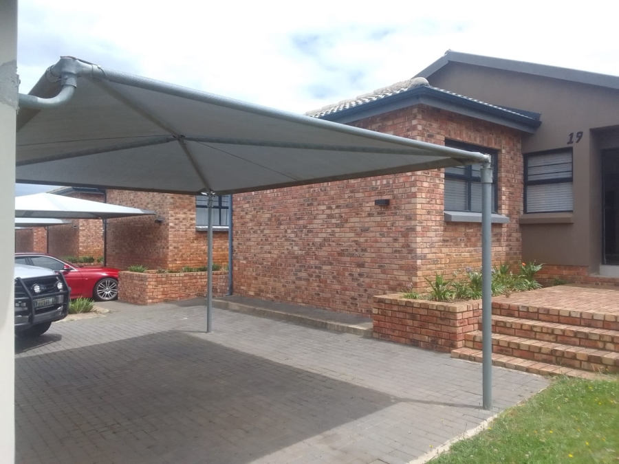 To Let 3 Bedroom Property for Rent in Gonubie Eastern Cape